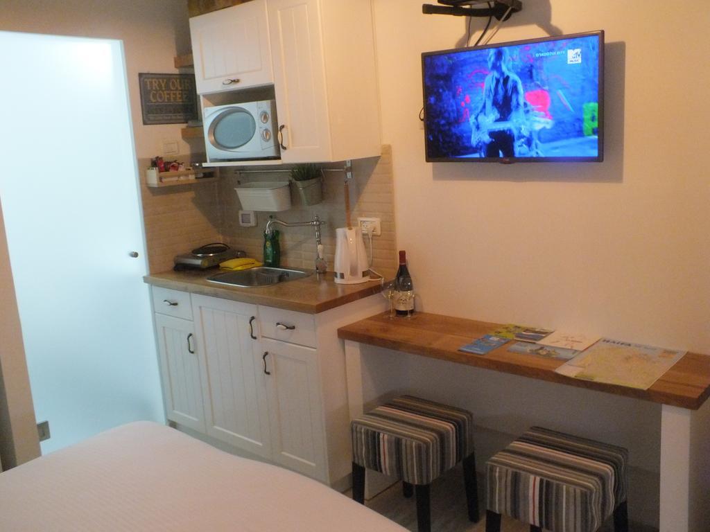 Banker'S Boutique Apartment Haifa Ngoại thất bức ảnh