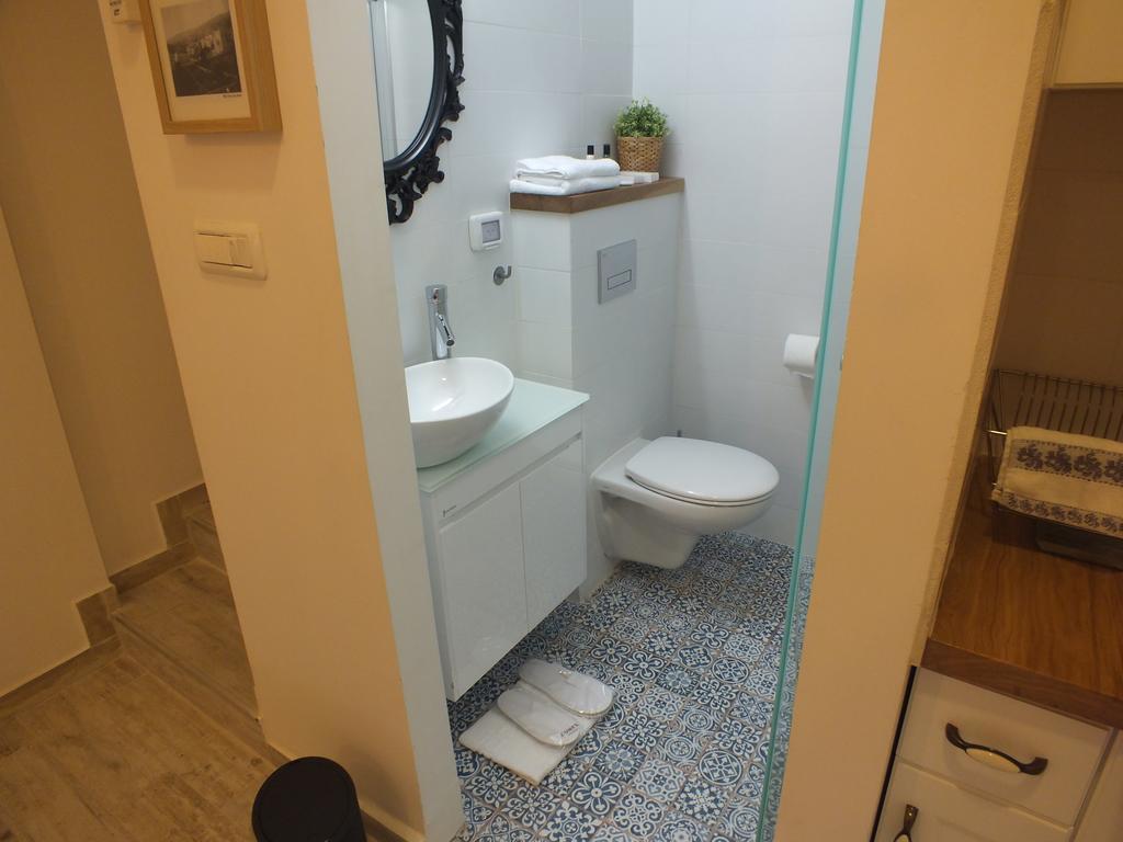 Banker'S Boutique Apartment Haifa Ngoại thất bức ảnh