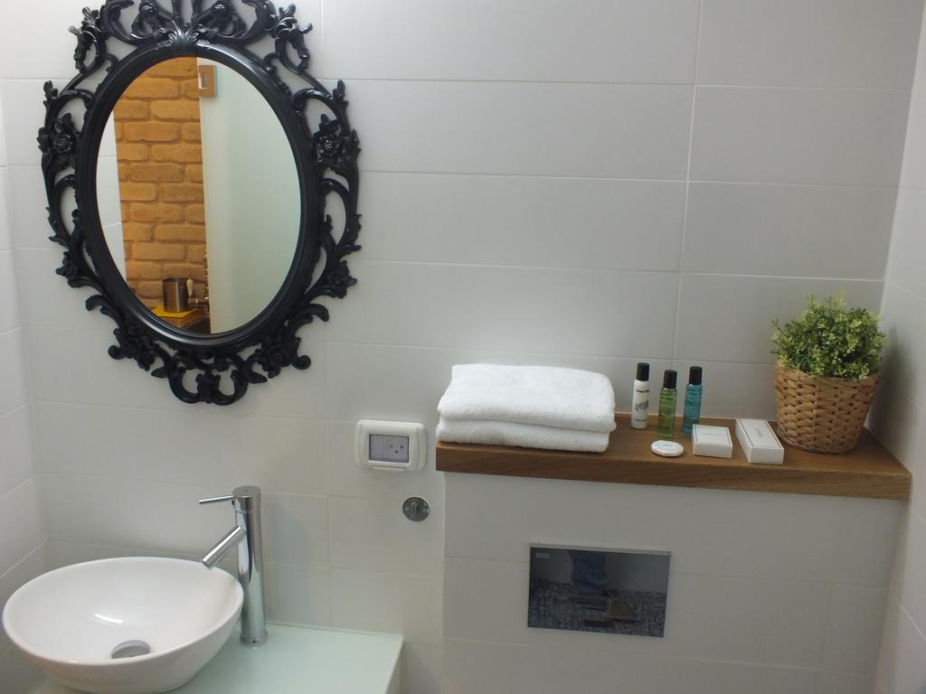 Banker'S Boutique Apartment Haifa Ngoại thất bức ảnh